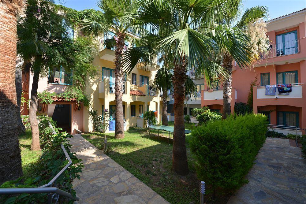 Montebello Deluxe Hotel Öludeniz Exteriör bild