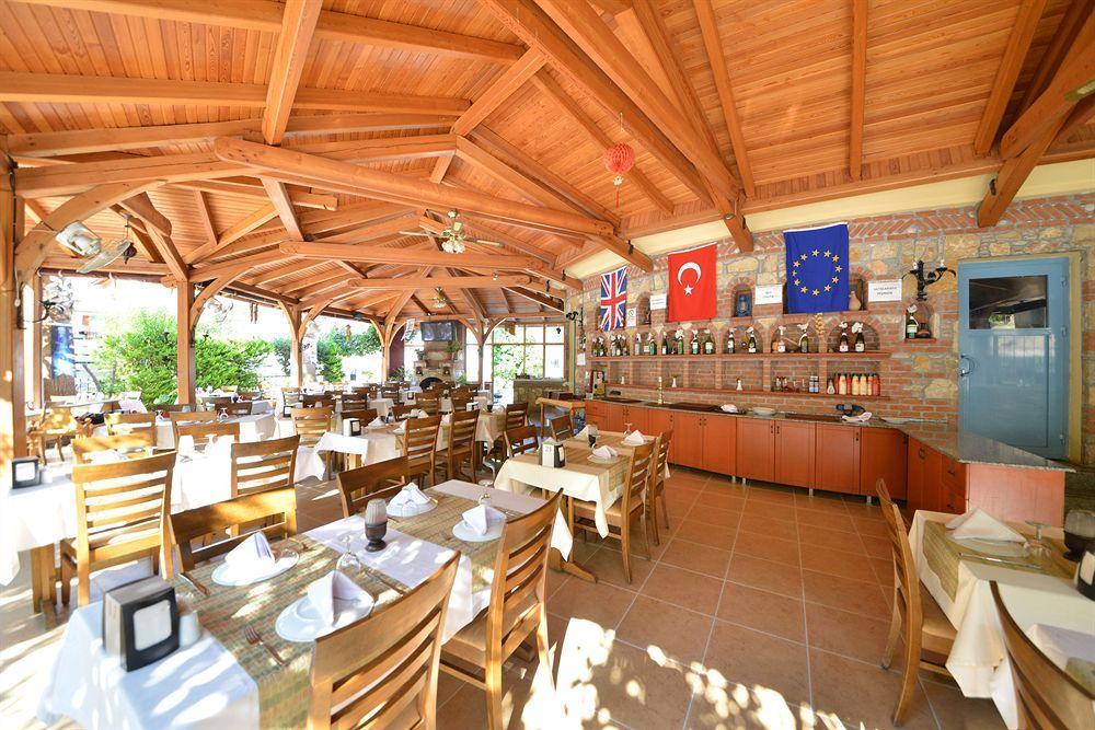 Montebello Deluxe Hotel Öludeniz Exteriör bild