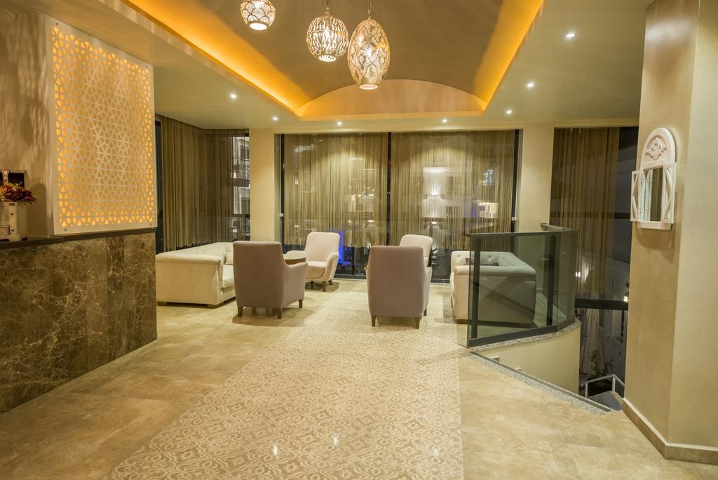 Montebello Deluxe Hotel Öludeniz Exteriör bild