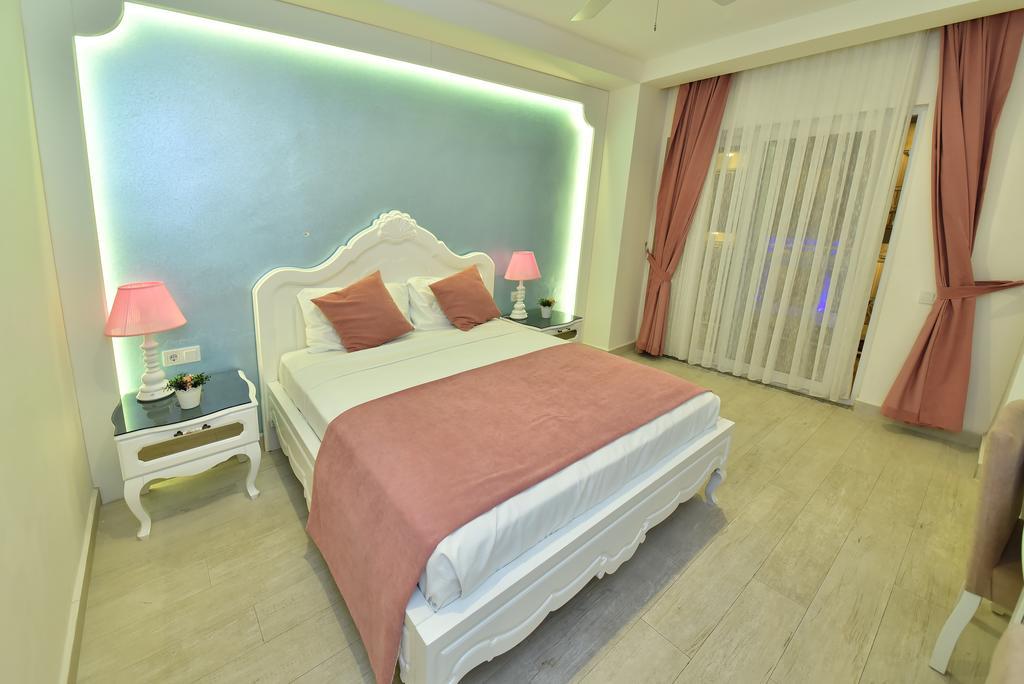 Montebello Deluxe Hotel Öludeniz Exteriör bild