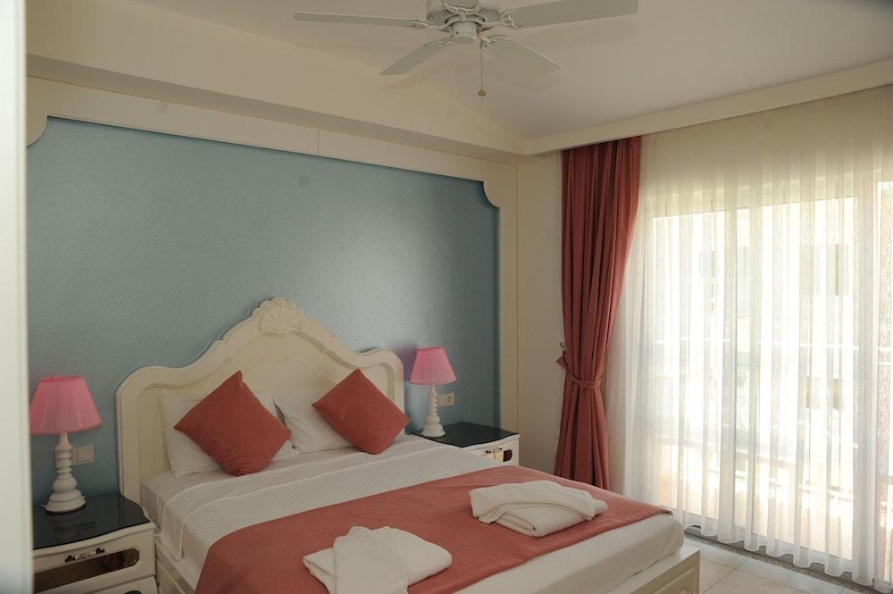 Montebello Deluxe Hotel Öludeniz Exteriör bild