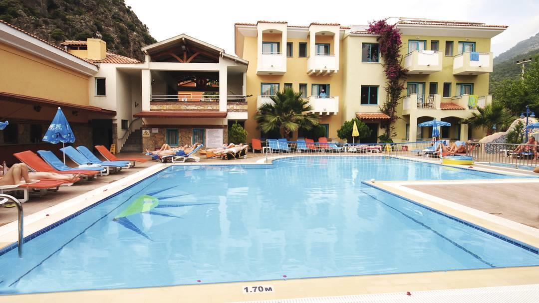 Montebello Deluxe Hotel Öludeniz Exteriör bild